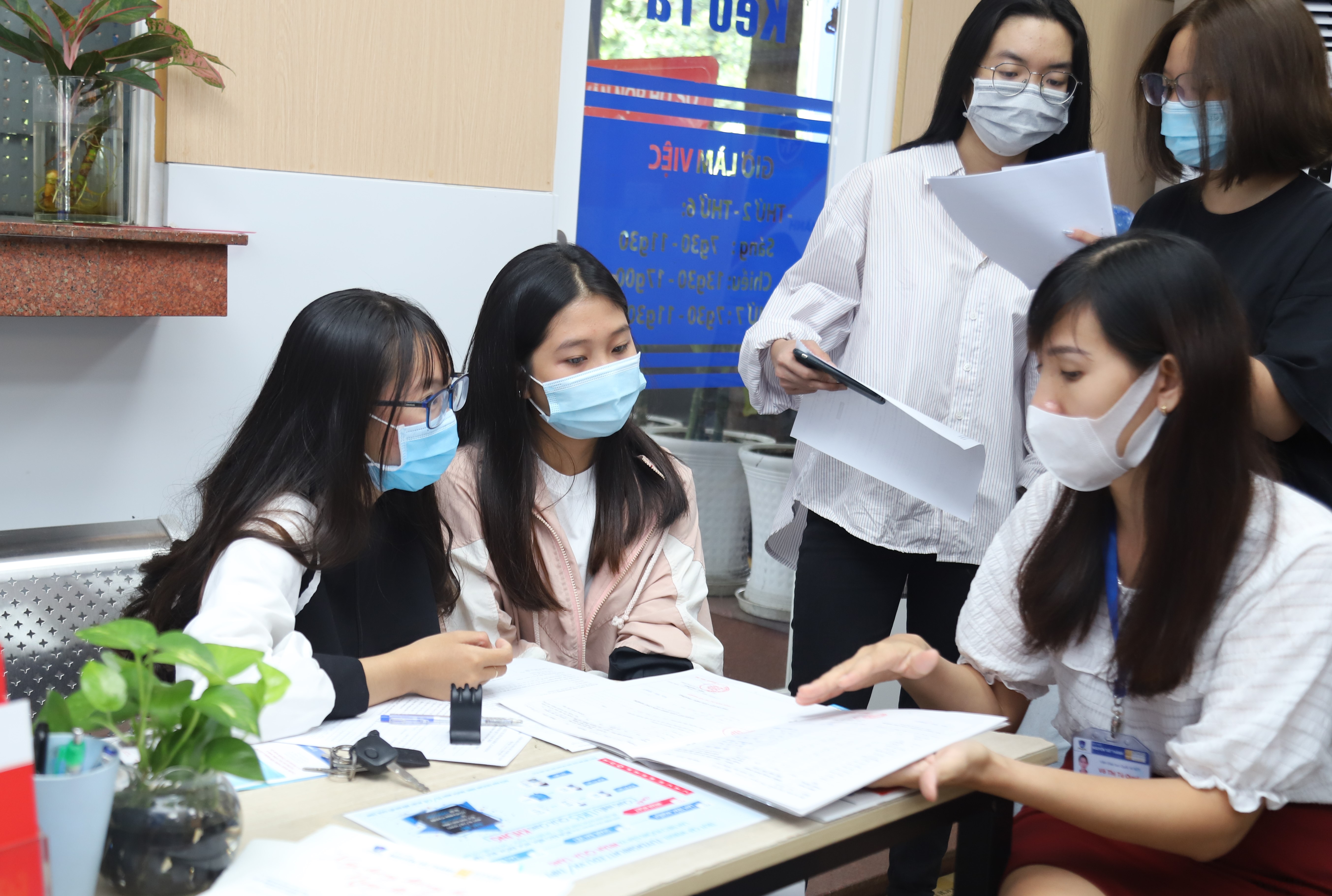 moi20nam20luong20ho20so20dang20ky20vao20nttu20luon20tang20cao20do20chinh20la20minh20chung20cho20chat20luong20dao20dao20cung20nhu20muc20hoc20phi20phu20hop
